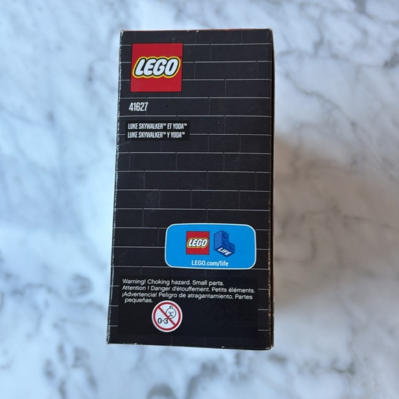 LEGO BrickHeadz Yoda & Luke Skywalker Set, new in box, sealed - Picture 4 of 5